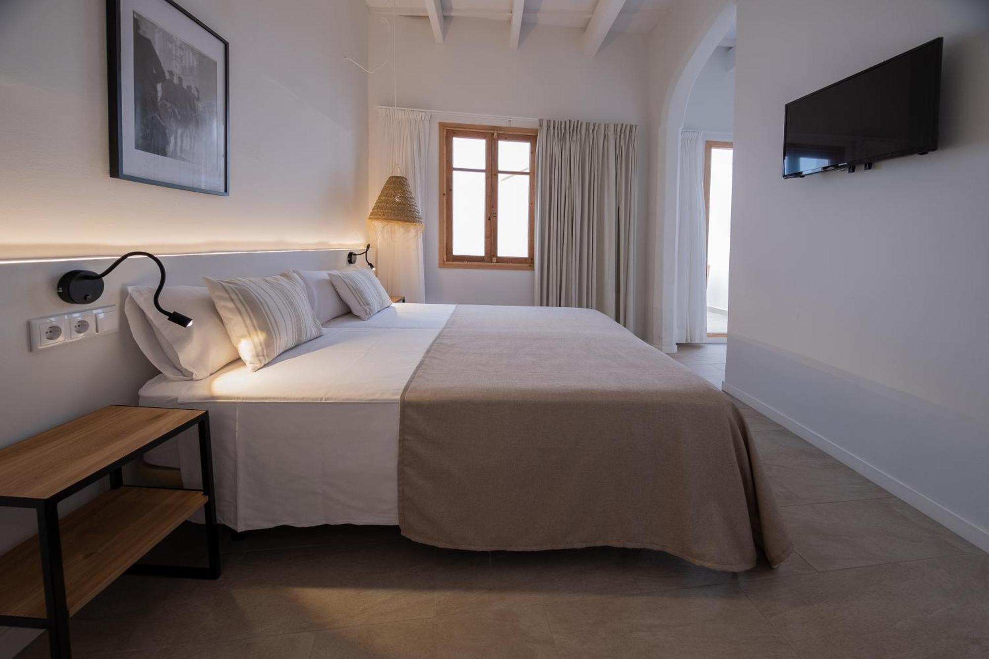 Hotel Tres Tocs Ciutadella  Zewnętrze zdjęcie