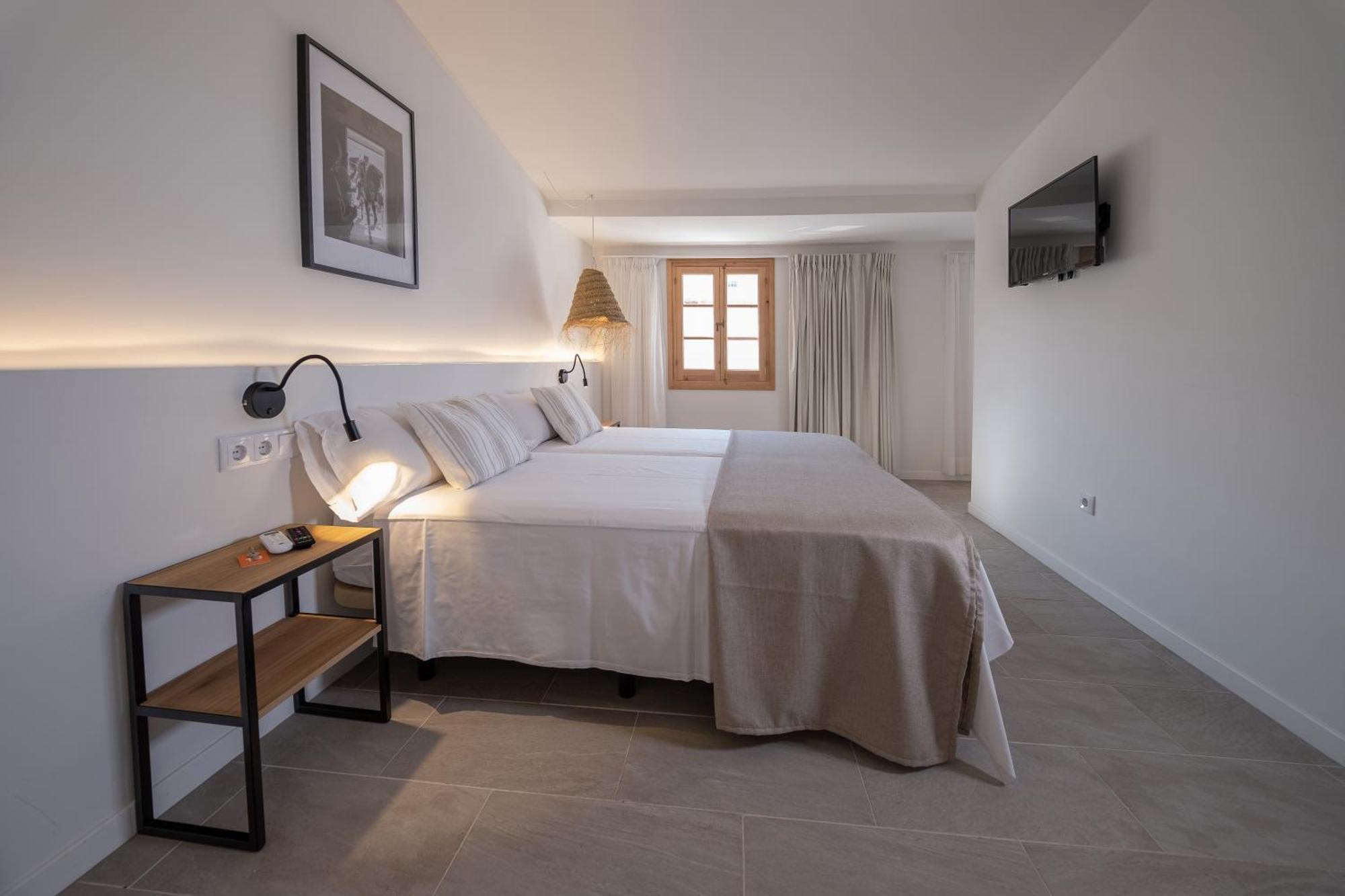 Hotel Tres Tocs Ciutadella  Zewnętrze zdjęcie