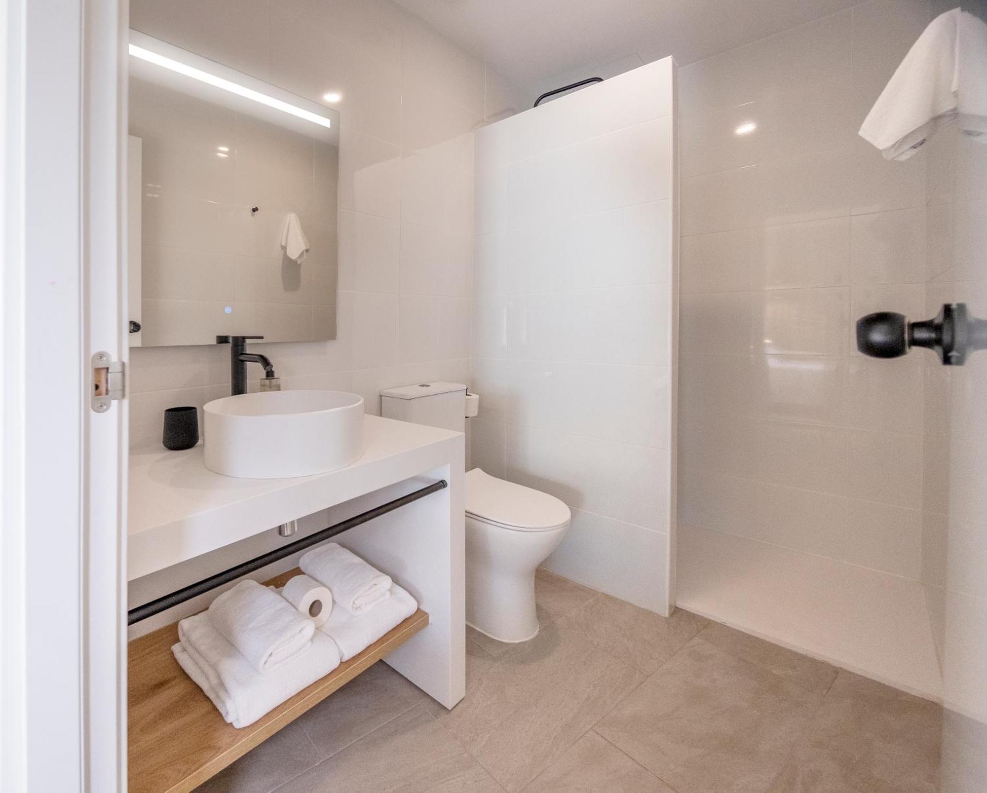 Hotel Tres Tocs Ciutadella  Zewnętrze zdjęcie